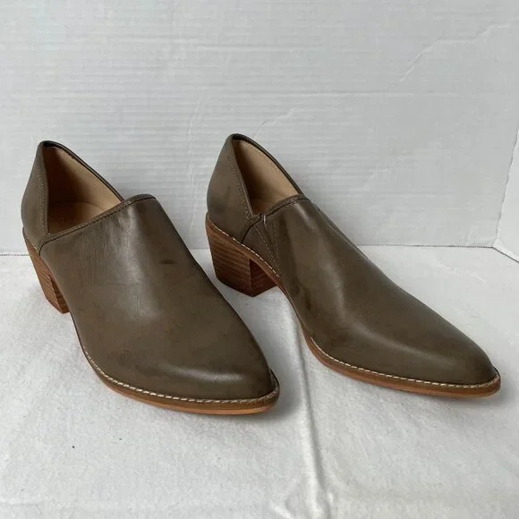 Catherine Malandrino Roxie Cut Out Ankle Bootie - Picture 1 of 9